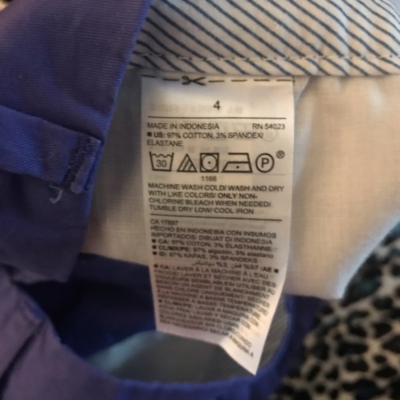 Old Navy NWT shorts - Picture 3 of 3